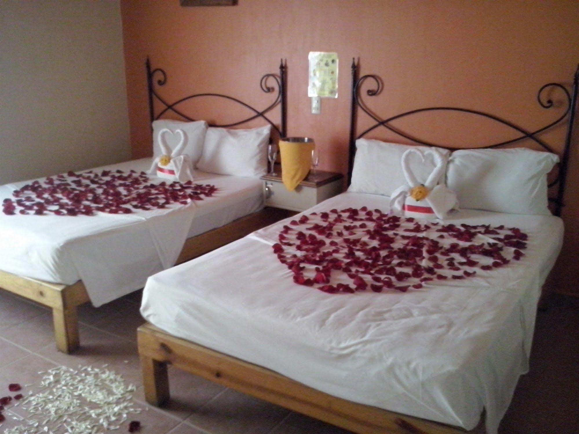 Casa Margarita Hotel 린콘 데 구아야비토스 외부 사진
